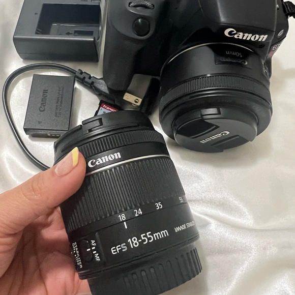 Canon camera - Picture 5 of 10